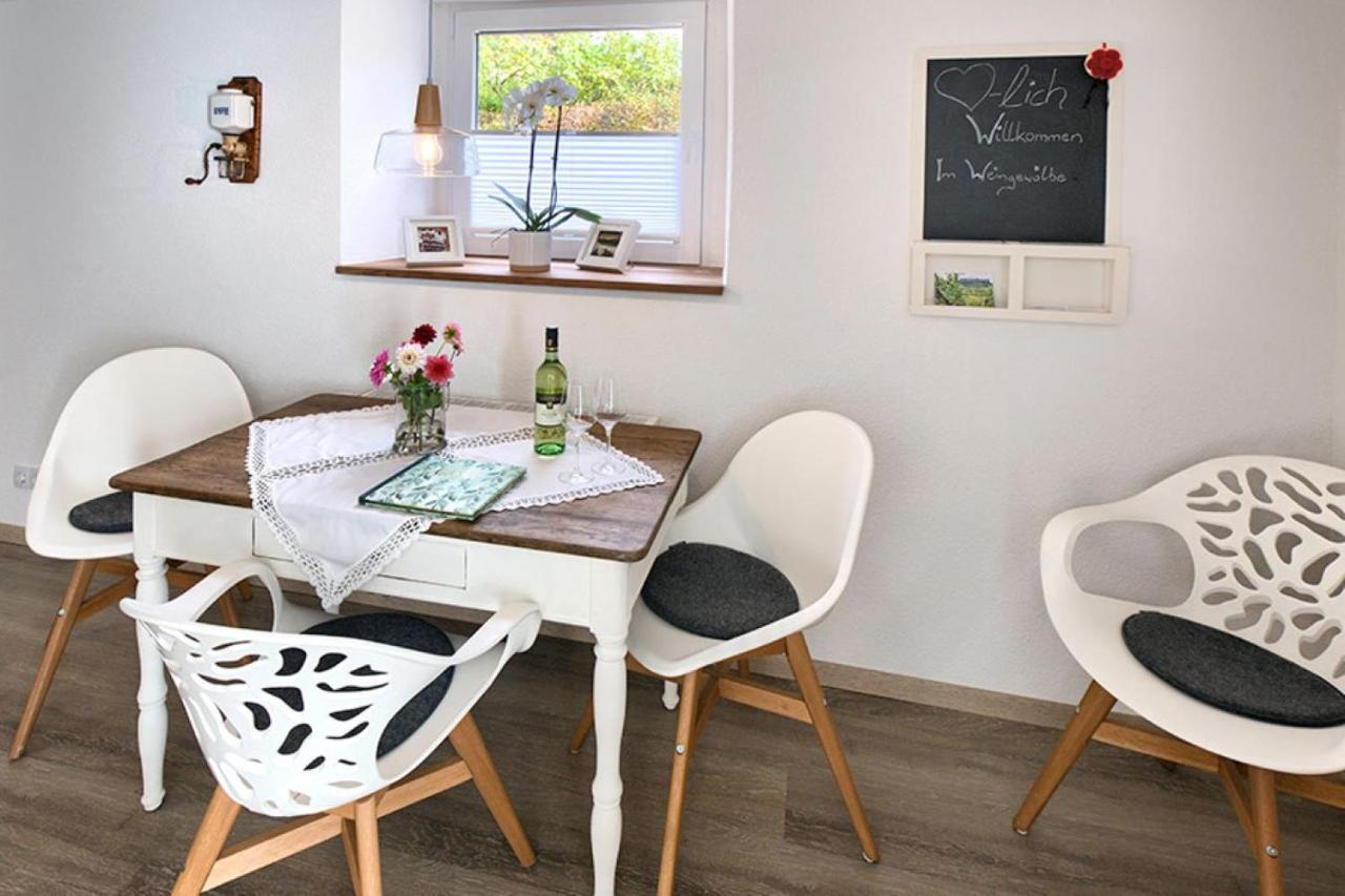 Ferienwohnung Im Weingewoelbe シュタウフェン・イム・ブライスガウ エクステリア 写真