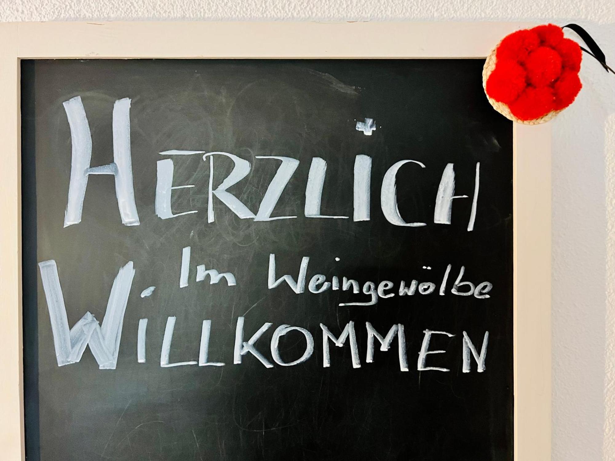 Ferienwohnung Im Weingewoelbe シュタウフェン・イム・ブライスガウ エクステリア 写真