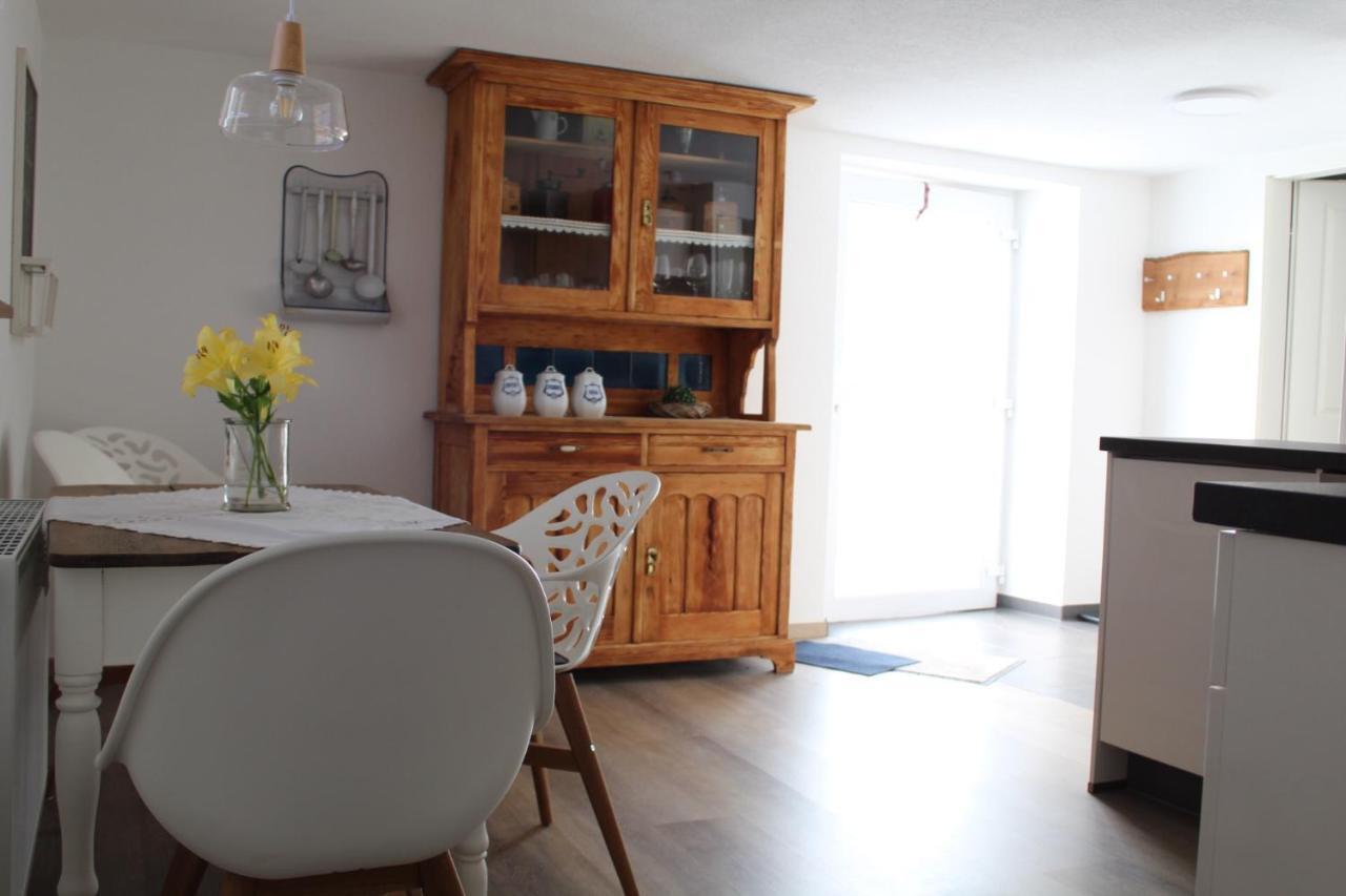 Ferienwohnung Im Weingewoelbe シュタウフェン・イム・ブライスガウ エクステリア 写真